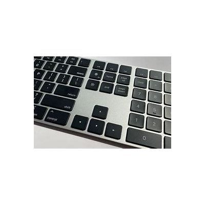 MAGIC KEYBOARD WITH TOUCH ID