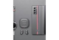 Z FOLD 2  THOM BROWN