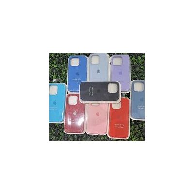 IPHONE 16 PLUS SILICONE CASE