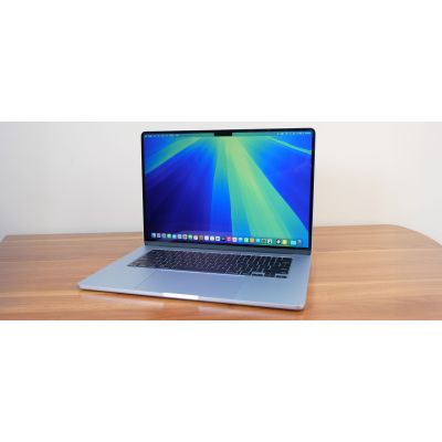 Apple MACBOOK Air 15' M4