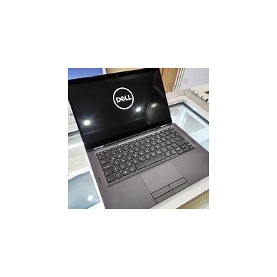 DELL Latitude 5300  i5-8365U 1.6GHz / 8Go / 256Go SSD