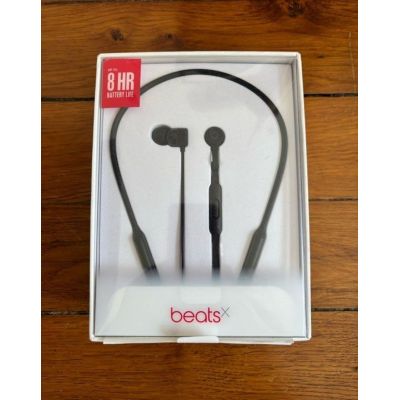 BEATS X