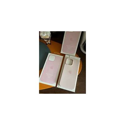 iphone 14 silicone case chalk pink