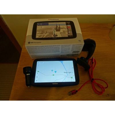 tomtom go navigator car sat nav (extra-large 7" screen, real