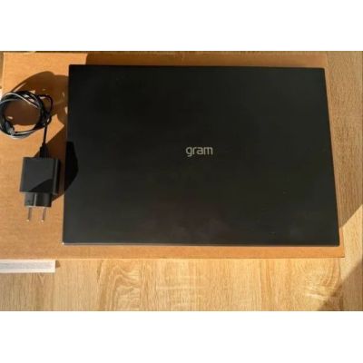 LG Gram 17" Ultra Léger - Intel® Core™ +facture +garantie