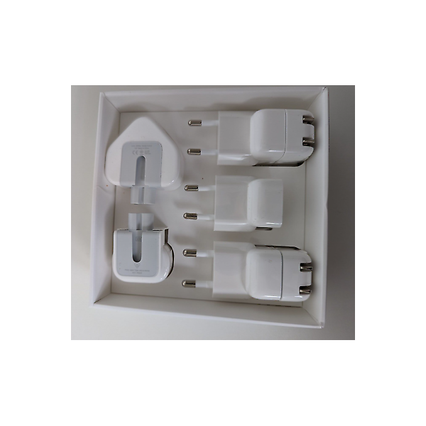 Apple wolrd travel adapter kit