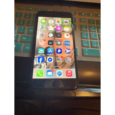 iPhone 8  256go